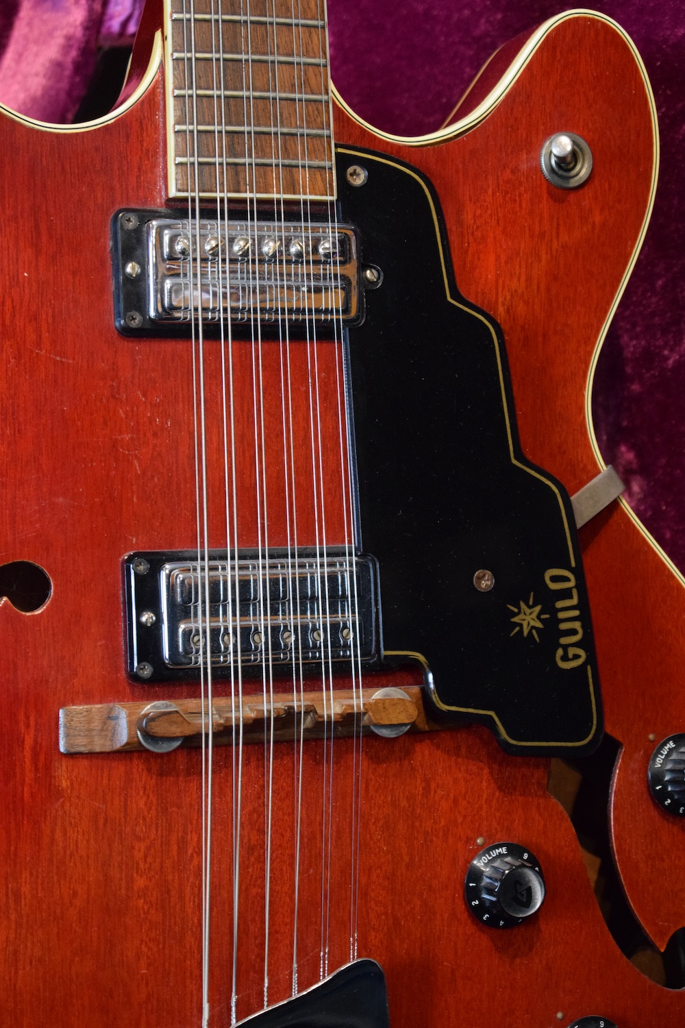 Guild Starfire XII Cherry - Image 5