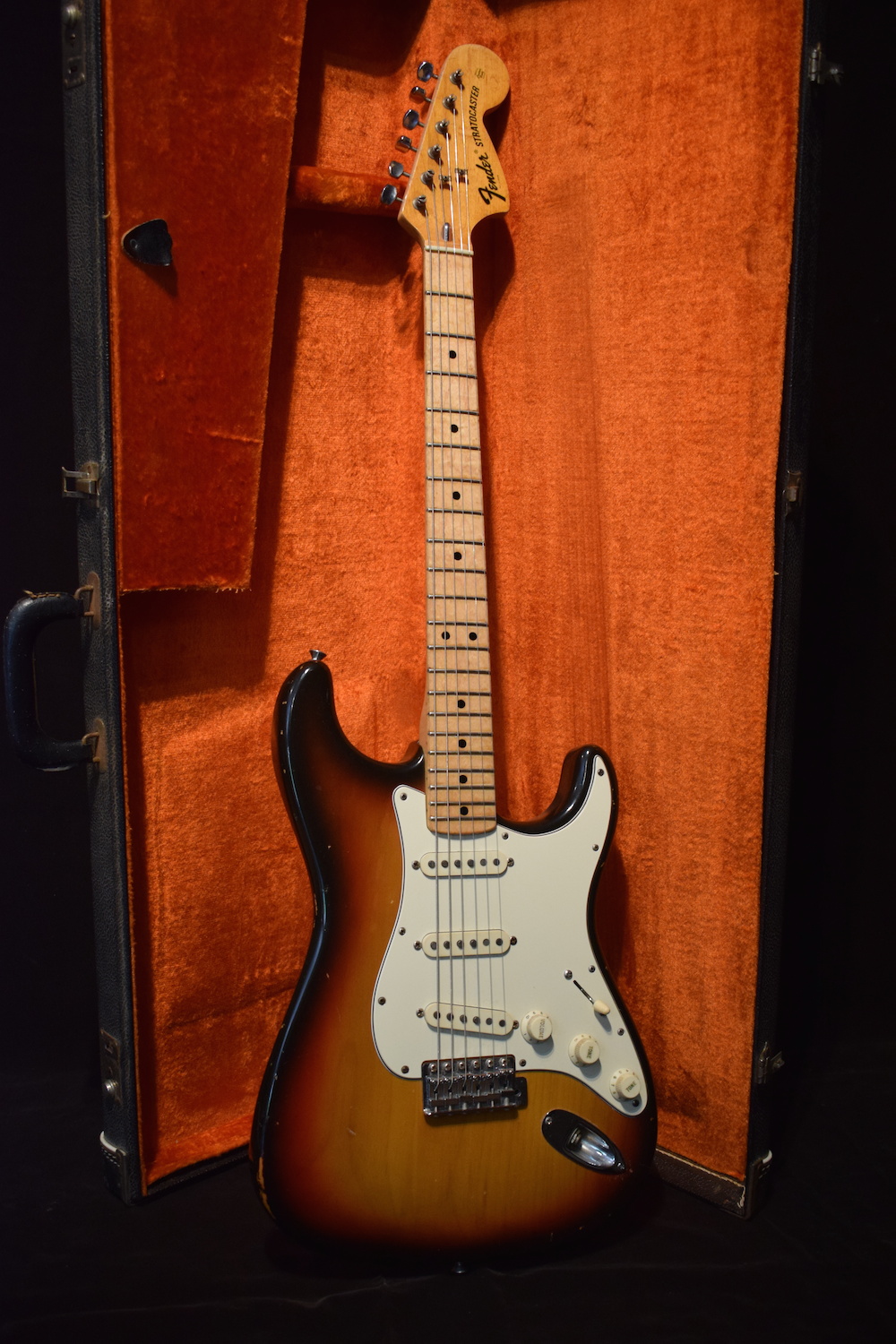 Fender Stratocaster 1972 maple neck