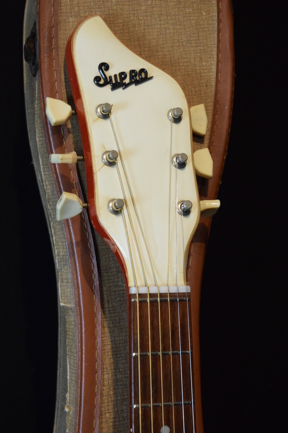 Supro Folkstar – Image 6