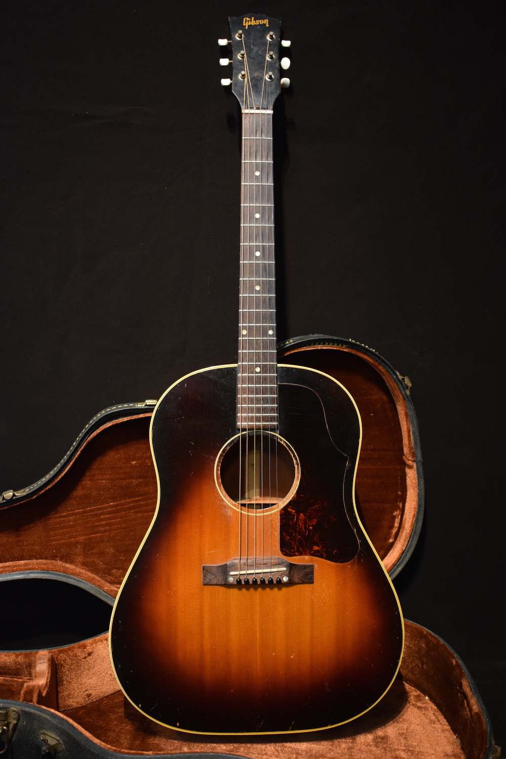 Gibson J-45