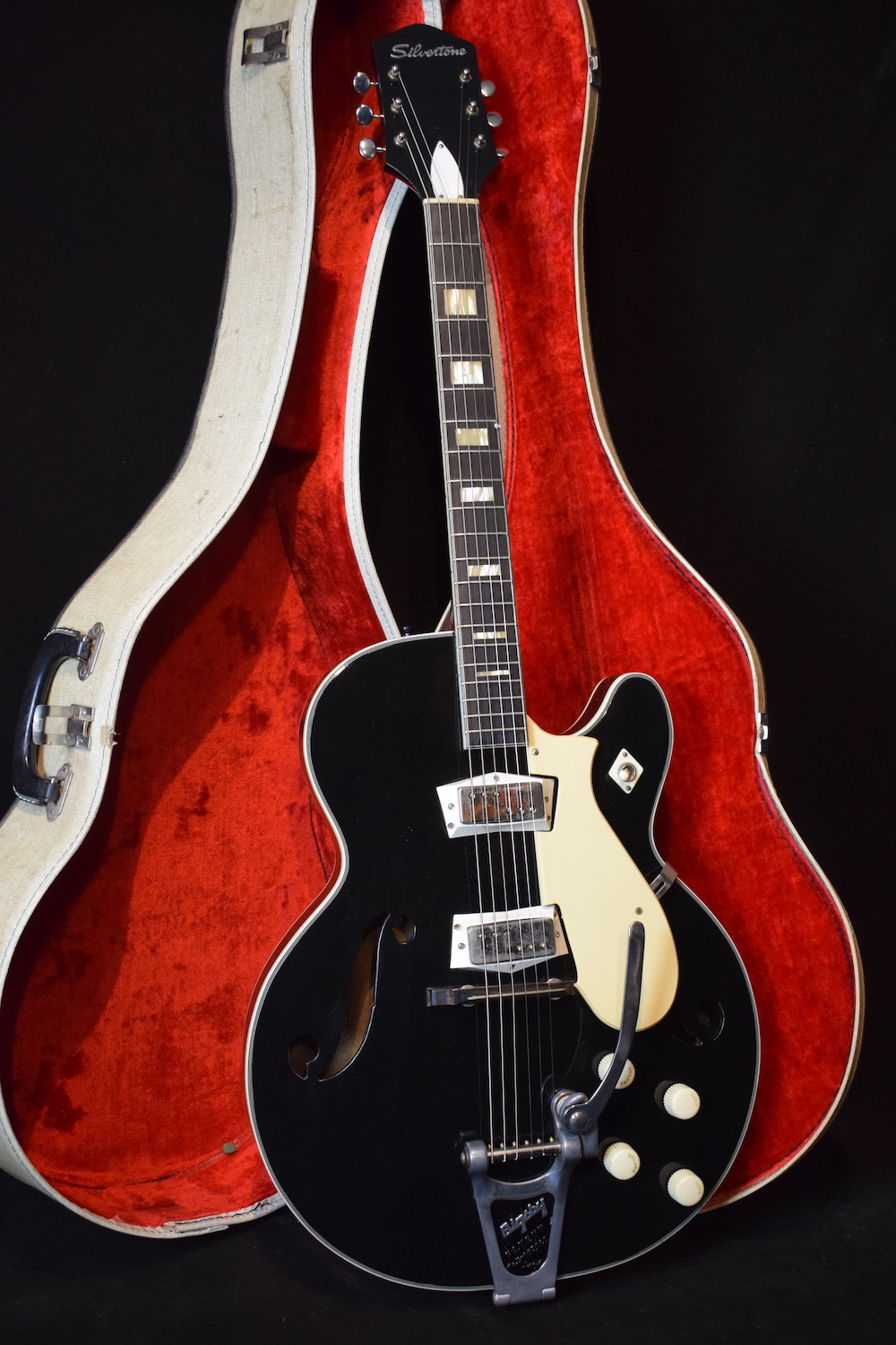 Silvertone 1446 Chris Isaak