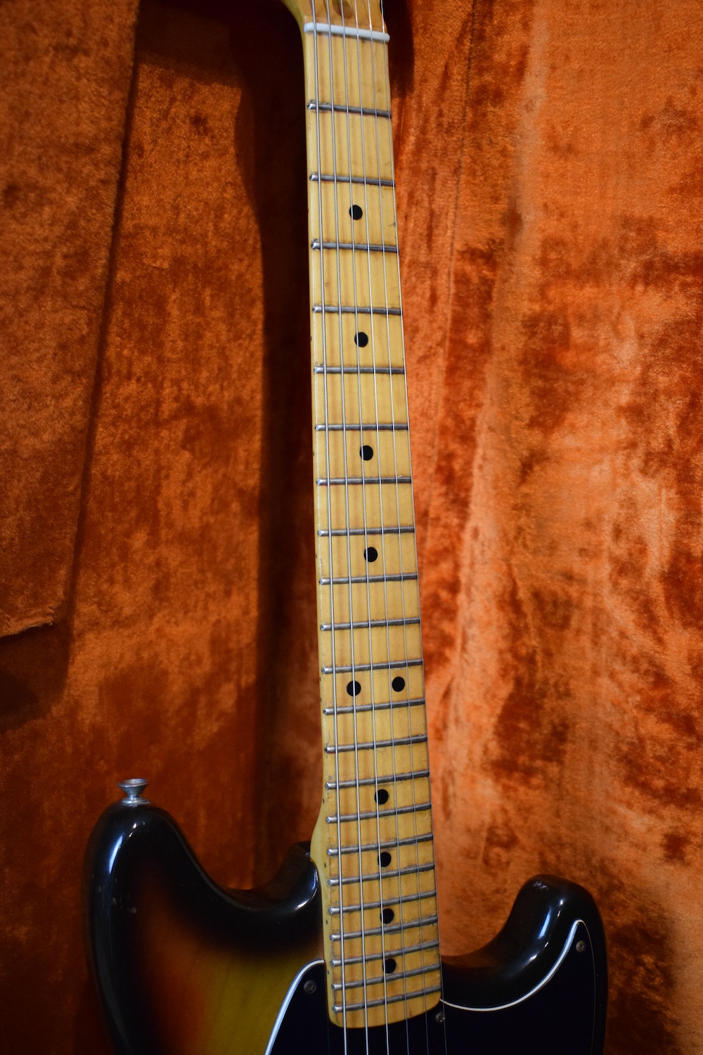 Fender Mustang Sunburst – Image 6