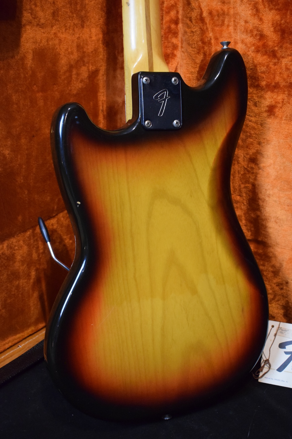 Fender Mustang Sunburst – Image 4