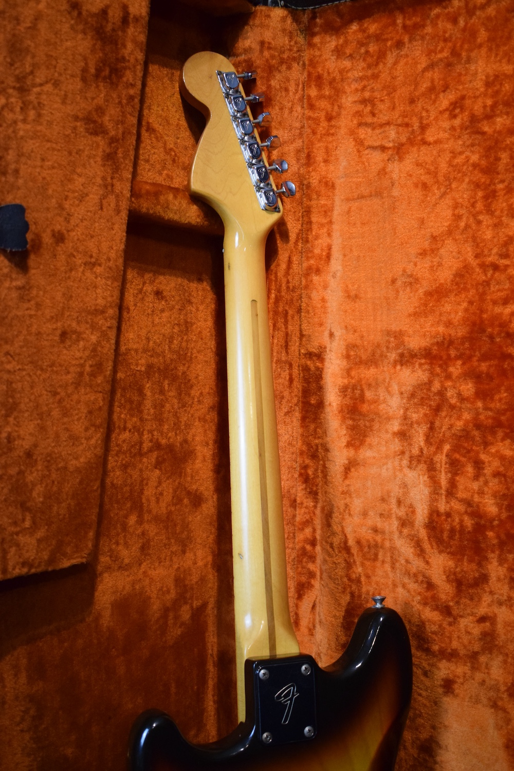 Fender Mustang Sunburst – Image 8