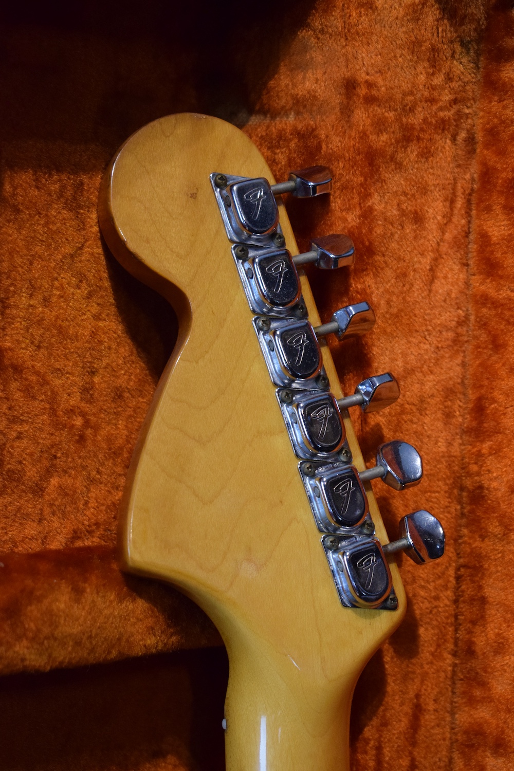 Fender Mustang Sunburst – Image 12