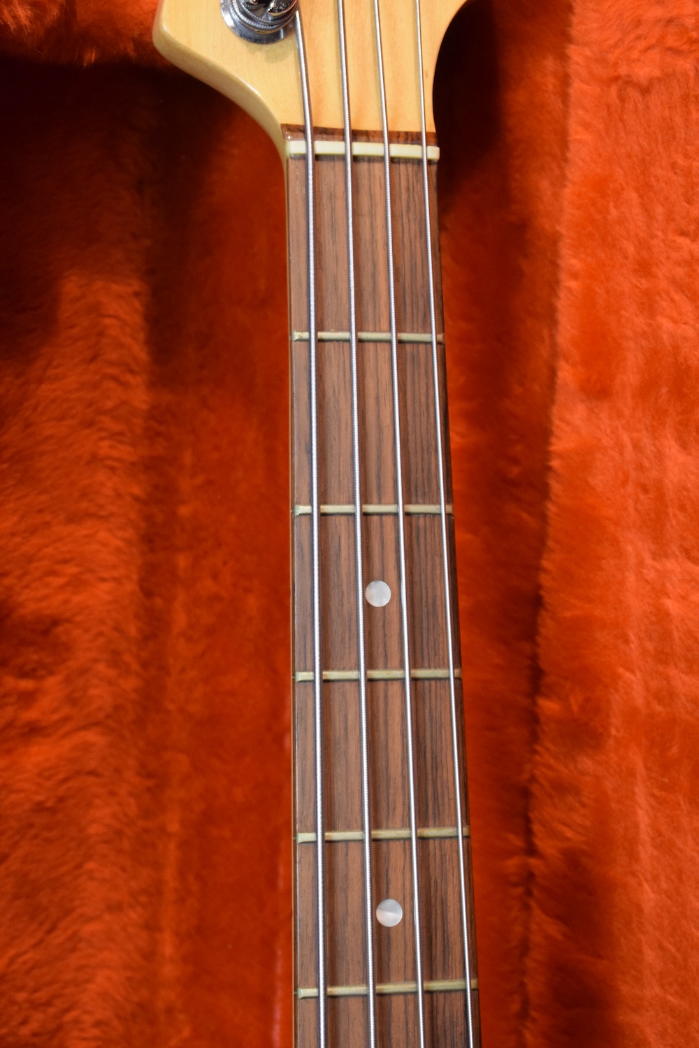 Fender Precision Morocco Red international series – Image 8