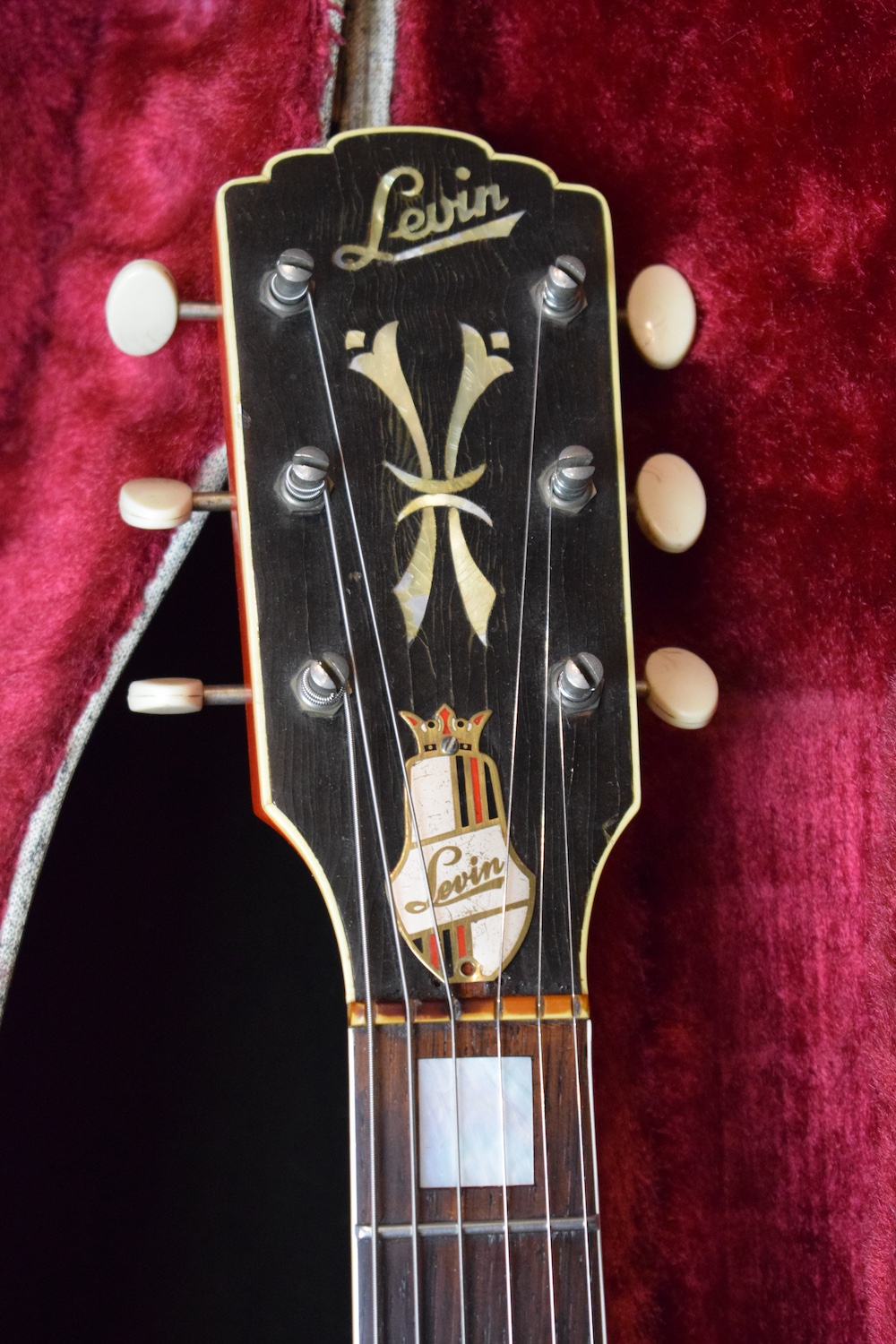 Levin Model 350 Red - Image 6