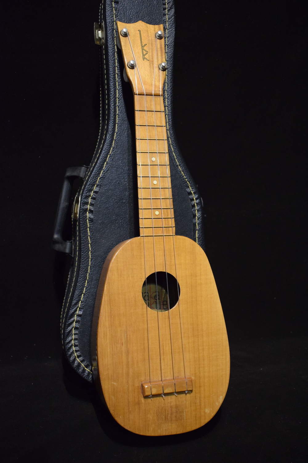 Kamaka Ukulele