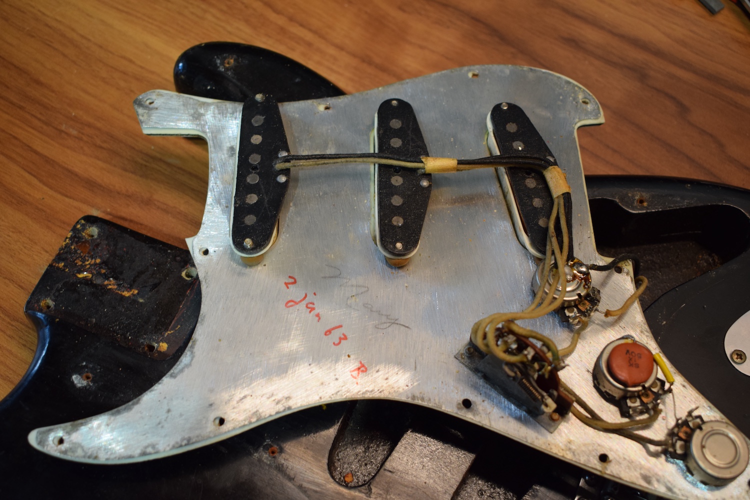 Fender Stratocaster Black Refin – Image 26