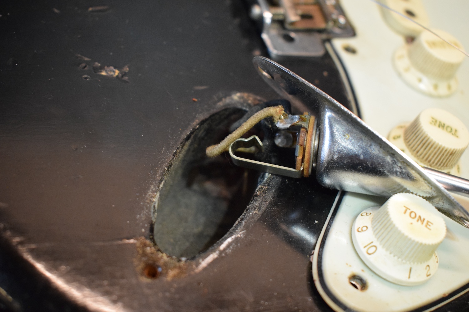 Fender Stratocaster Black Refin – Image 28