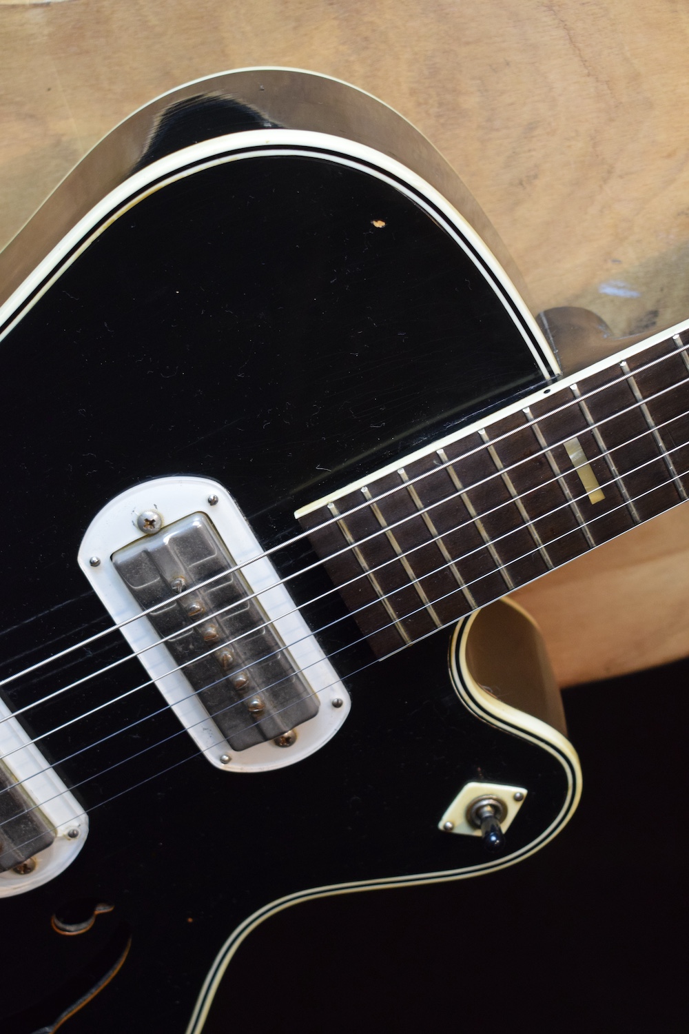 Silvertone Espanada 1385 – Image 15