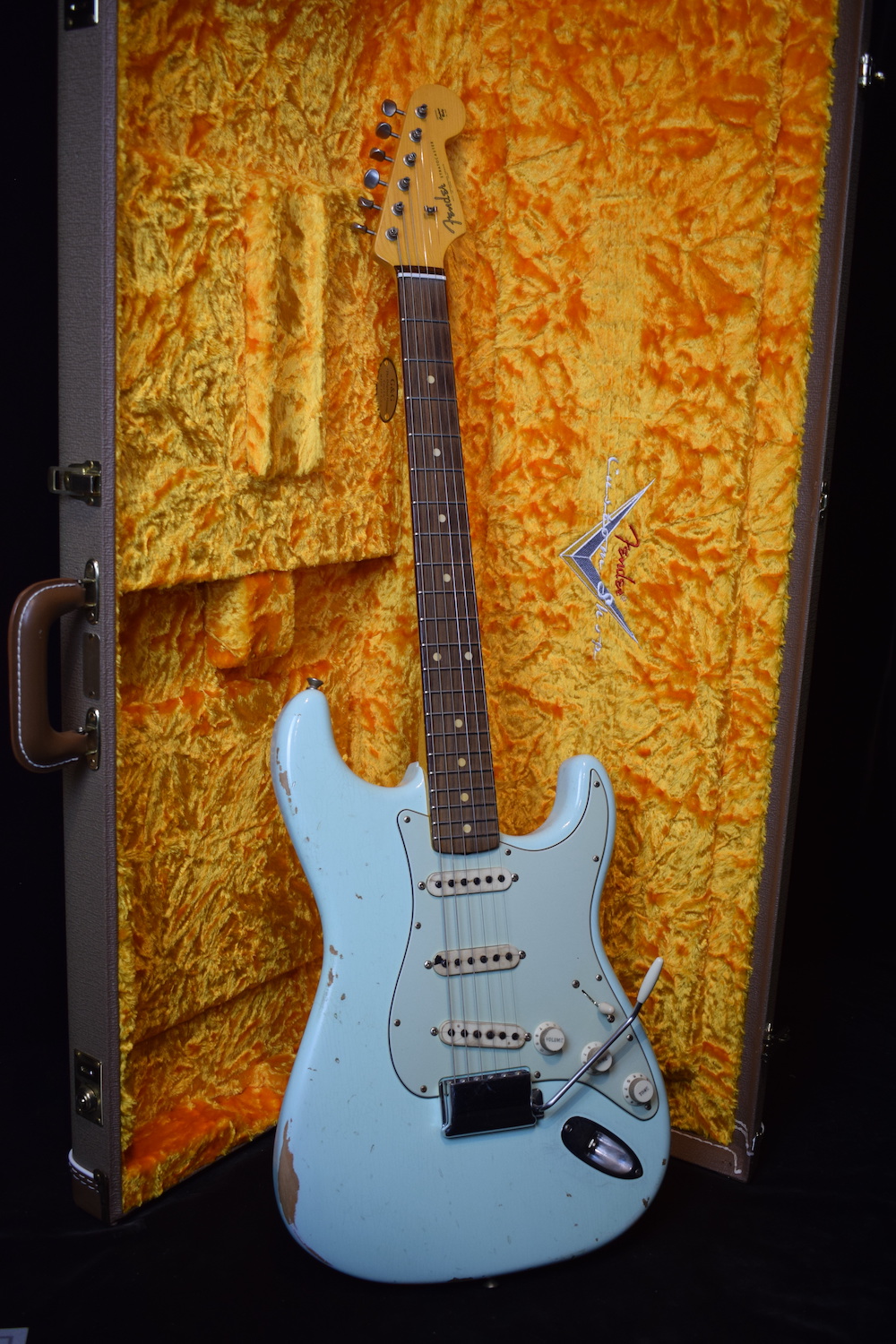 Fender Stratocaster custom shop sonic blue
