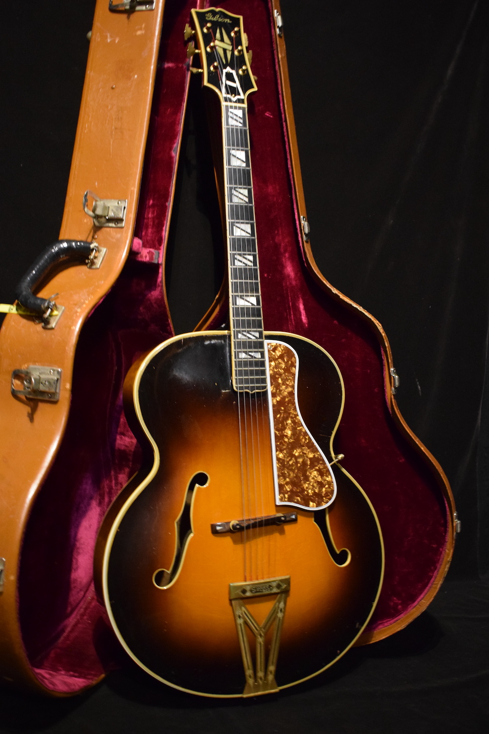 Gibson Super 400
