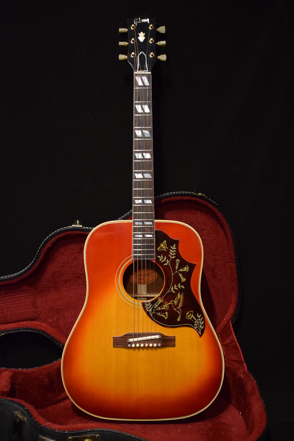 Gibson Hummingbird